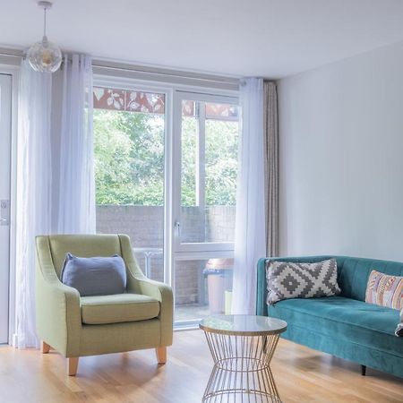 Brand New London Flat With Car Park Διαμέρισμα Εξωτερικό φωτογραφία