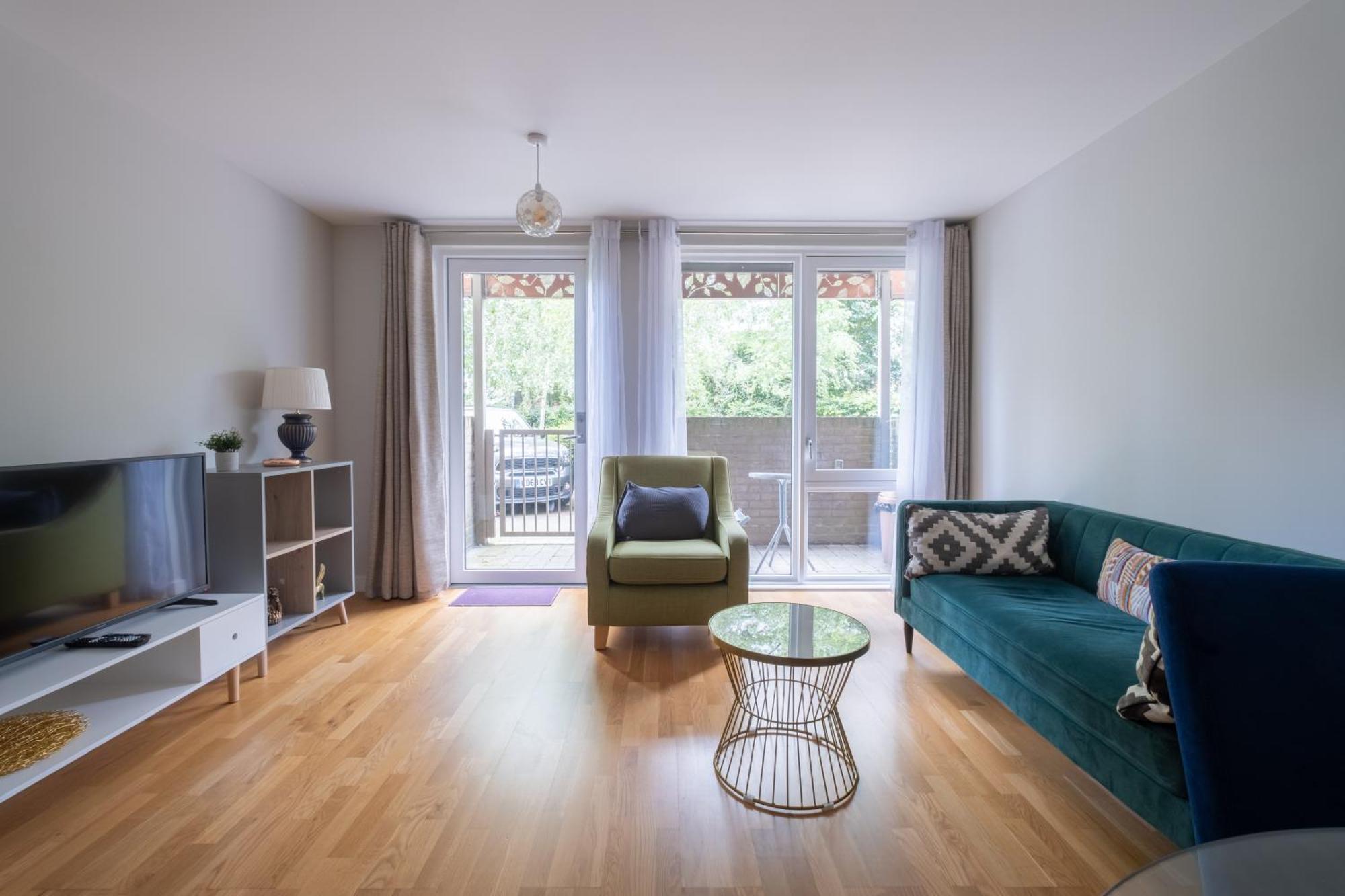 Brand New London Flat With Car Park Διαμέρισμα Εξωτερικό φωτογραφία